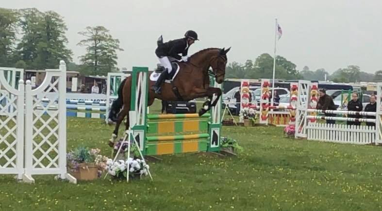 LARRISTON BAILEY RED DOES A DOUBLE CLEAR WITH DAN AT MMCUP19